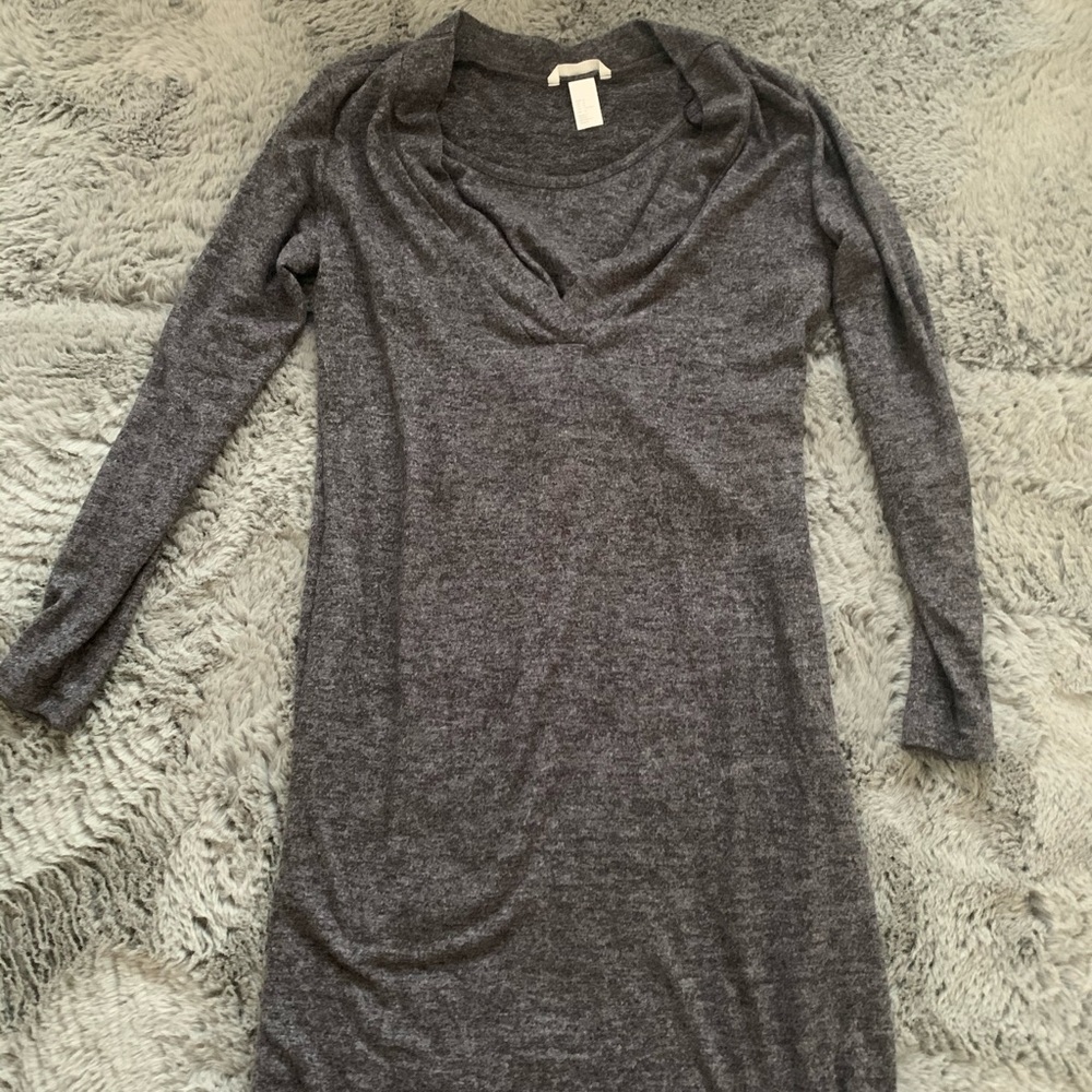 MAMA nursing dress from H & M